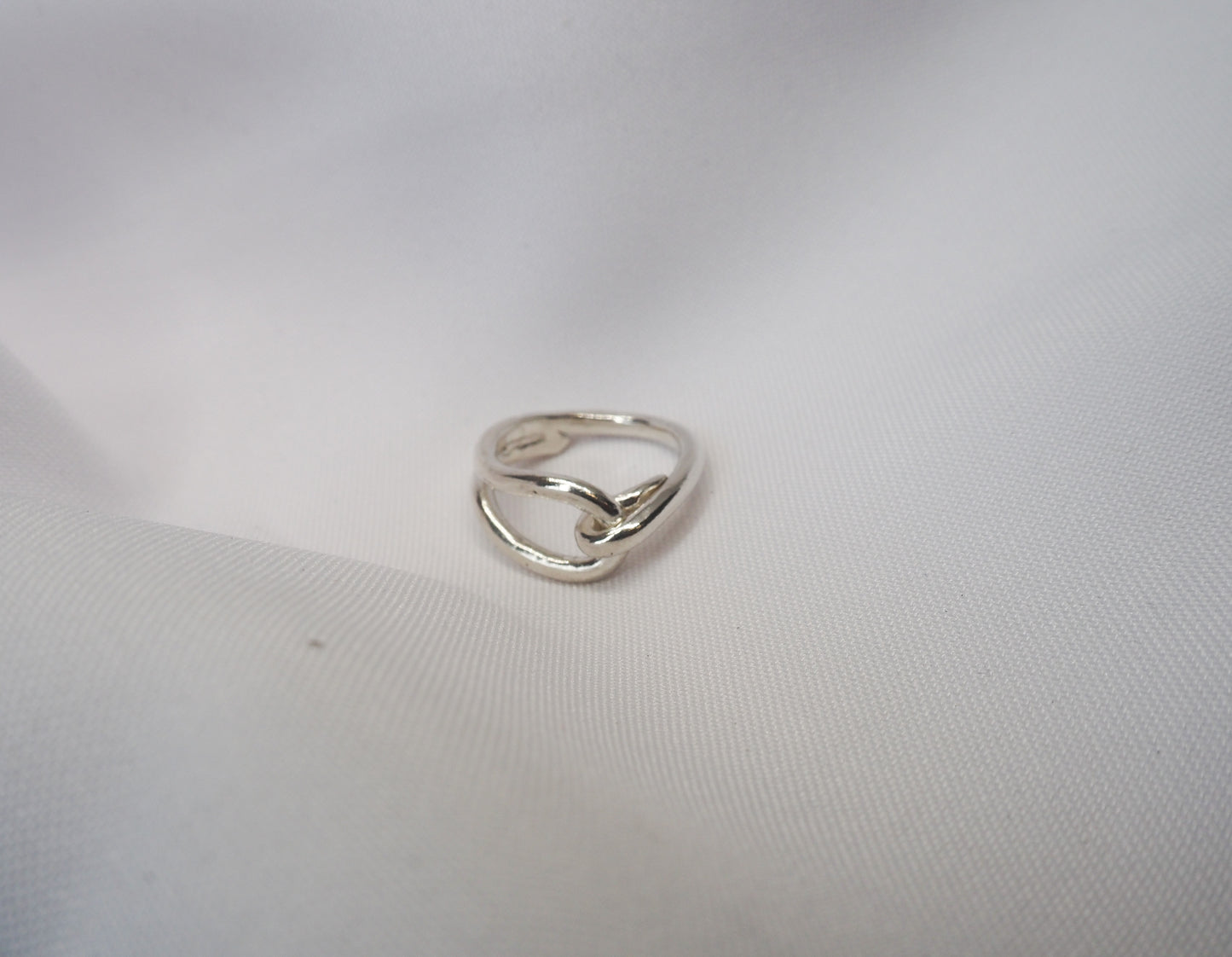 Knot Flow Ring