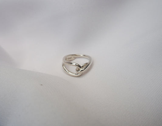 Knot Flow Ring