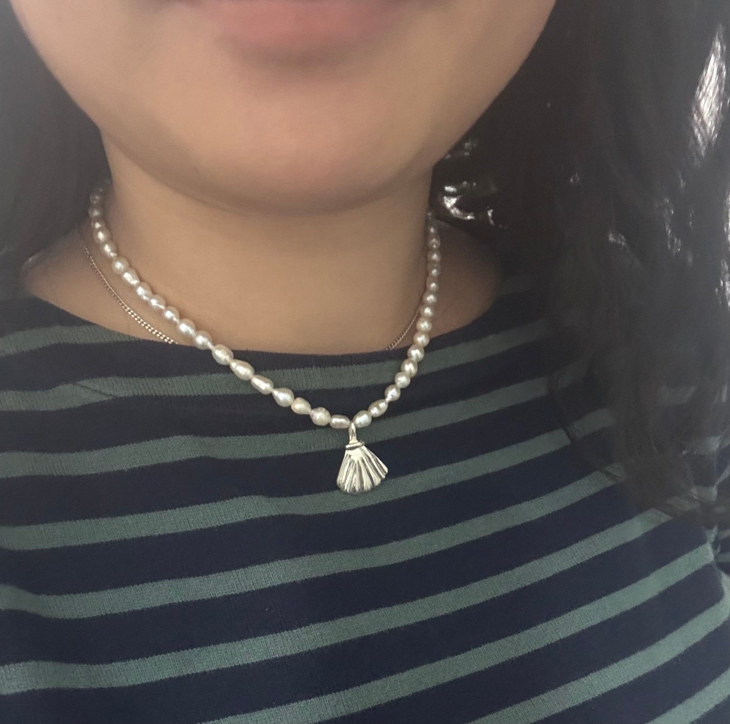 Seashell pearl necklace