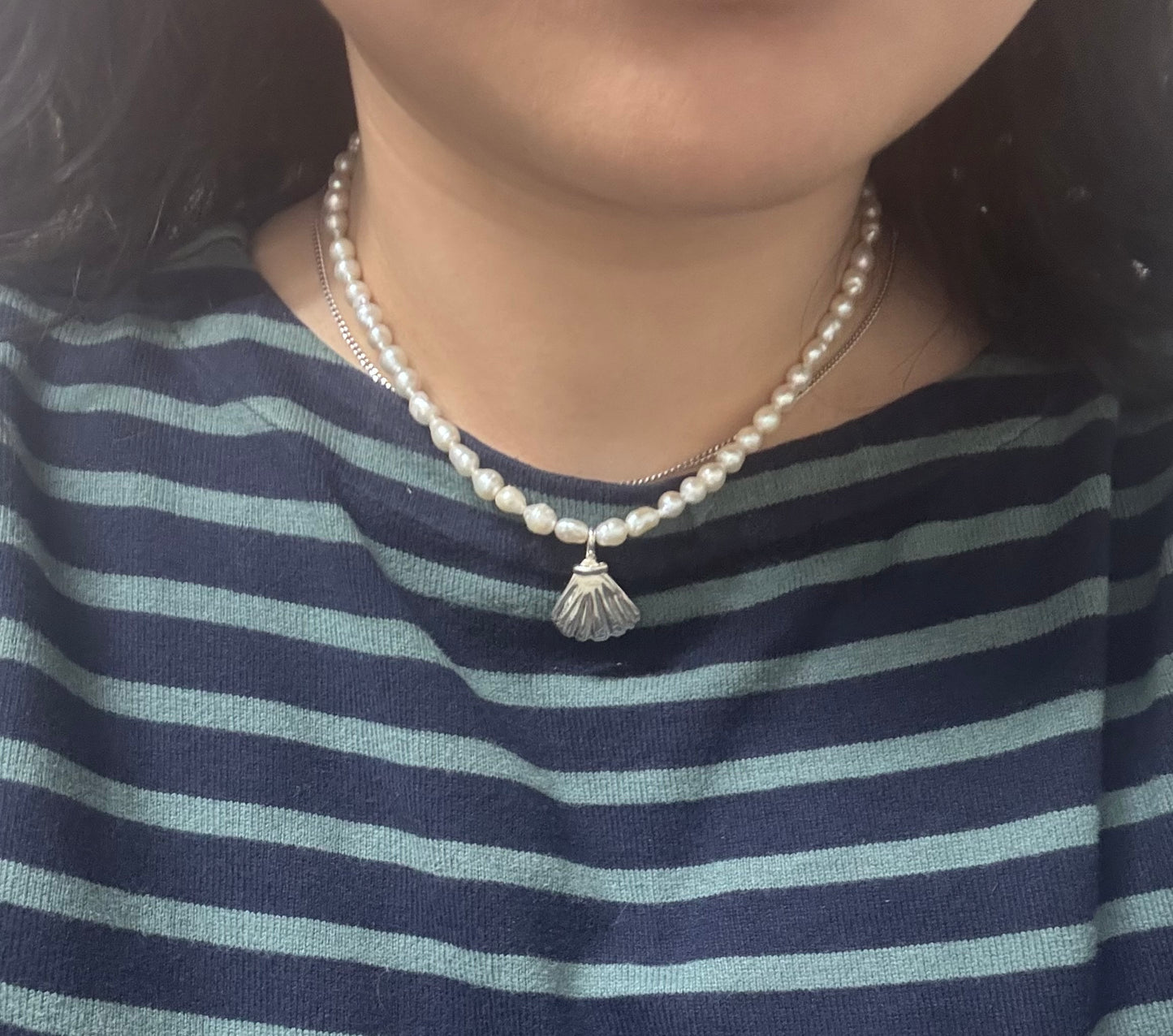 Seashell pearl necklace