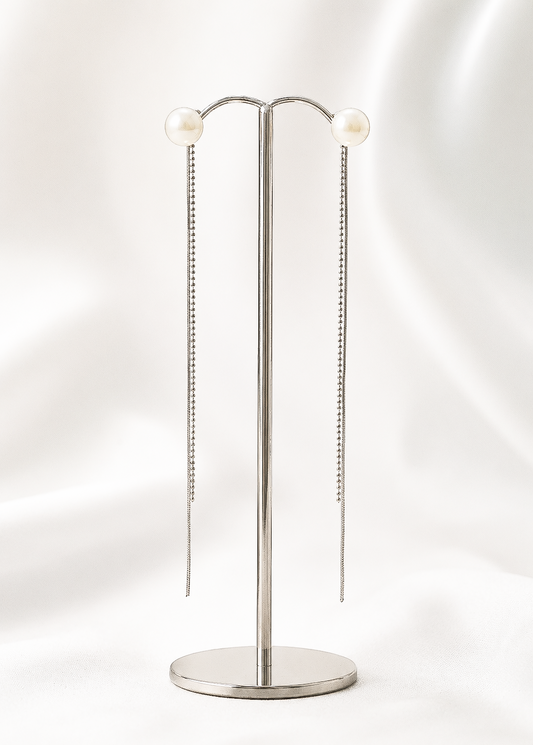 Pearl drop earrings