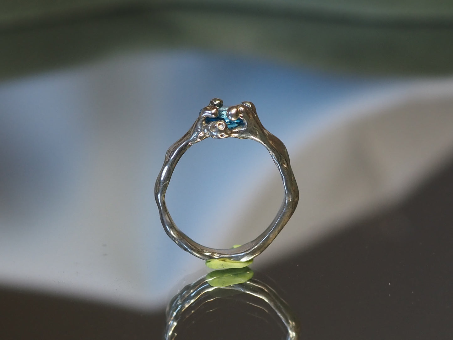 Sea foam ring
