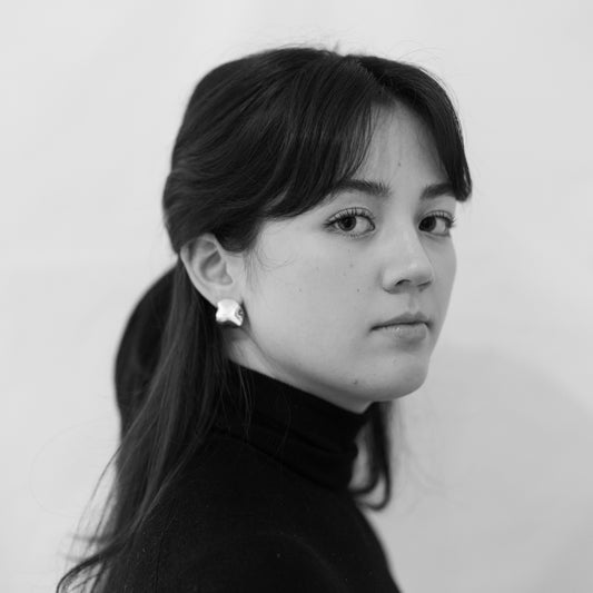 Warp shaped earrings.